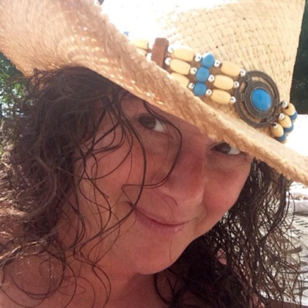 Meet your Posher, Deb